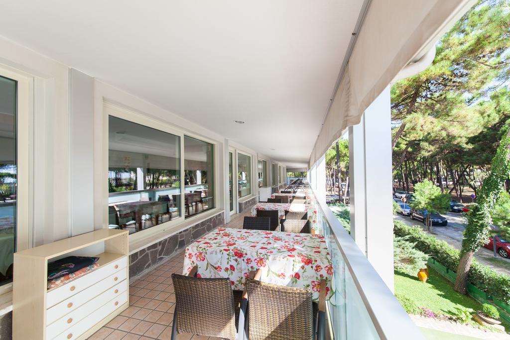 Hotel Sahara Milano Marittima Eksteriør bilde