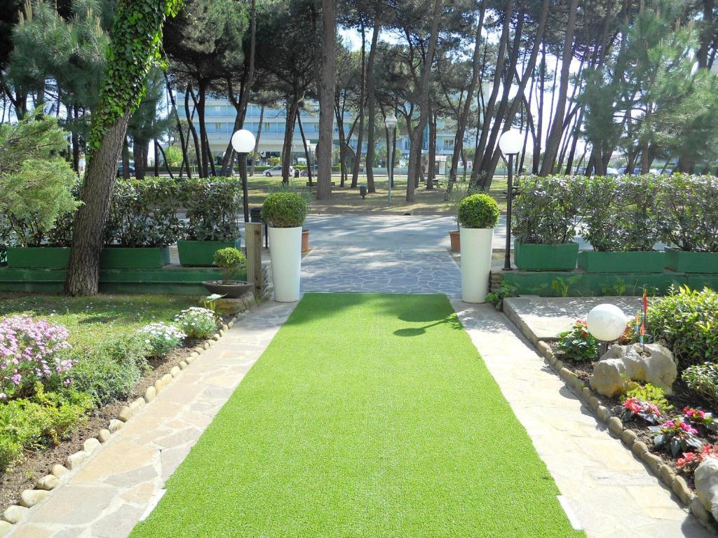 Hotel Sahara Milano Marittima Eksteriør bilde