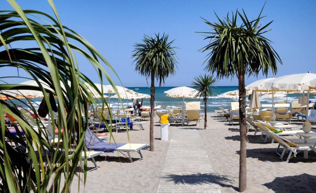Hotel Sahara Milano Marittima Eksteriør bilde